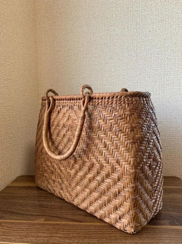 山葡萄　山葡萄かごバッグ　山葡萄籠バッグ　手作り　細ひご　内布あり
