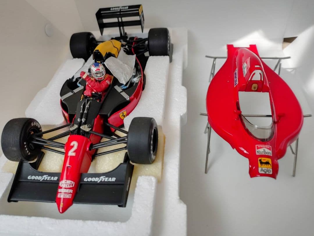 EXOTO　1/18 フェラーリ　GPC97102