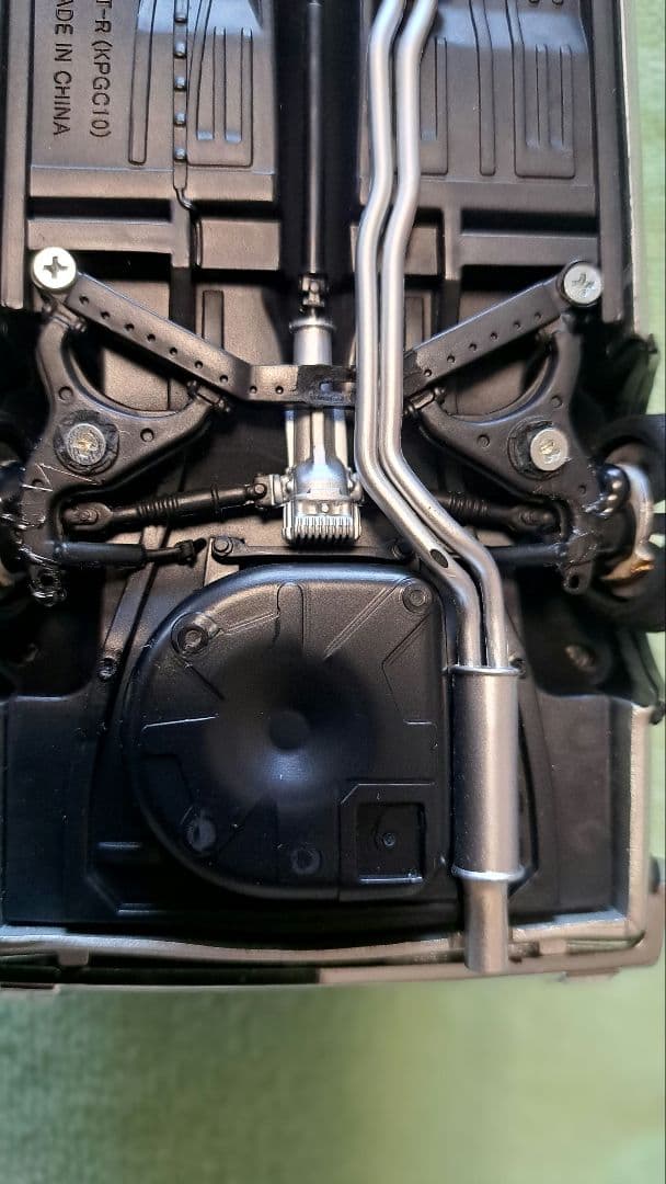 京商 1/18スカイライン GTRシルバー 2ドア カスタム