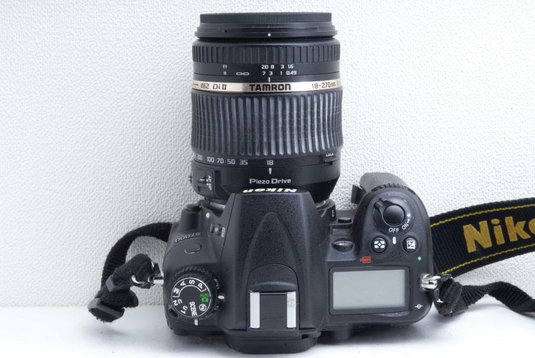 Nikon D7000 18-270mm レンズキット バッテリーグリップ２個付