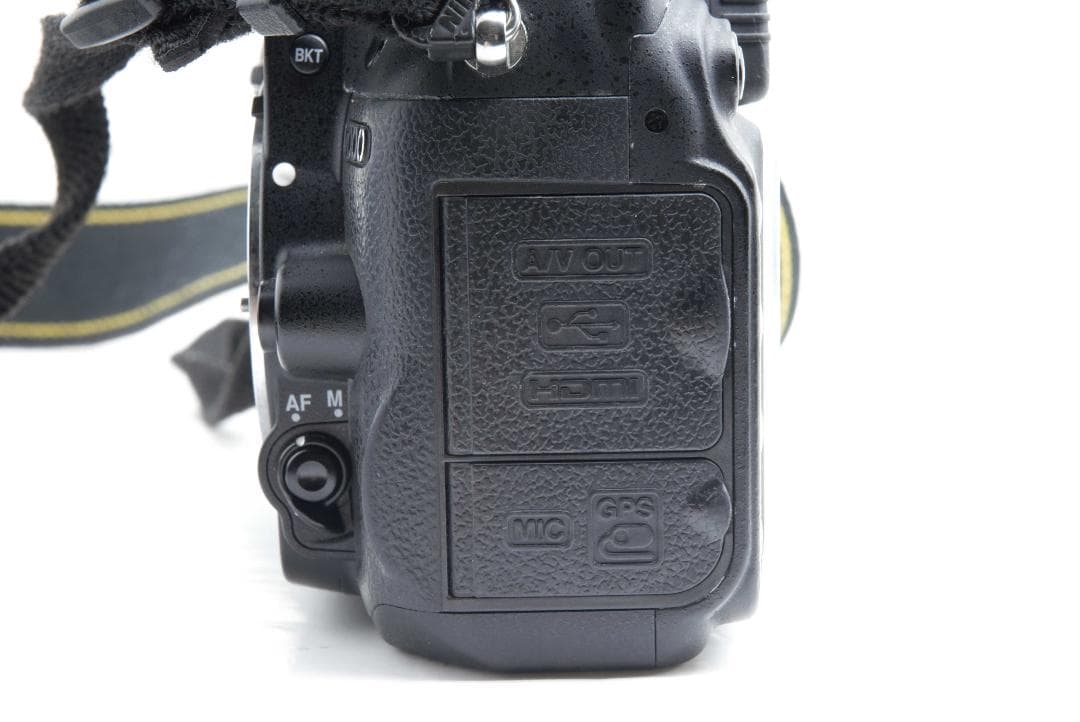 Nikon D7000 18-270mm レンズキット バッテリーグリップ２個付