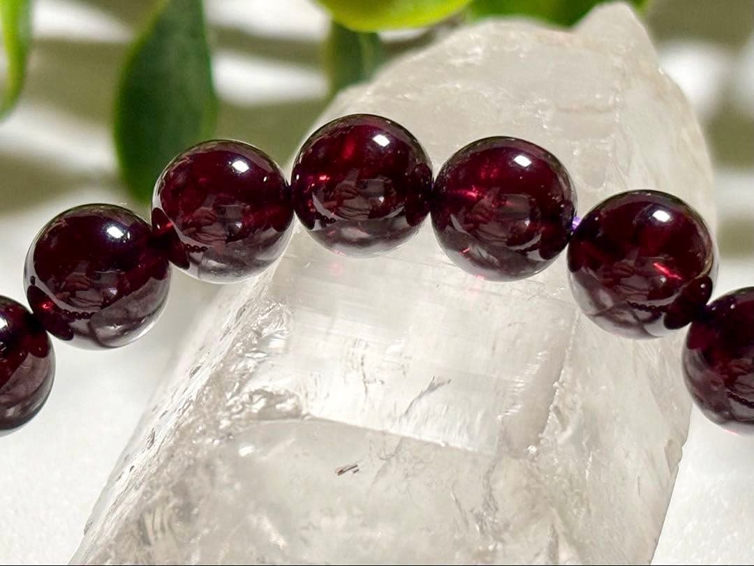 究極品質　未来を守護する華麗なる宝石　幻のエラハラロードライトピンクガーネット