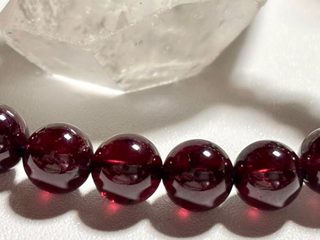 究極品質　未来を守護する華麗なる宝石　幻のエラハラロードライトピンクガーネット