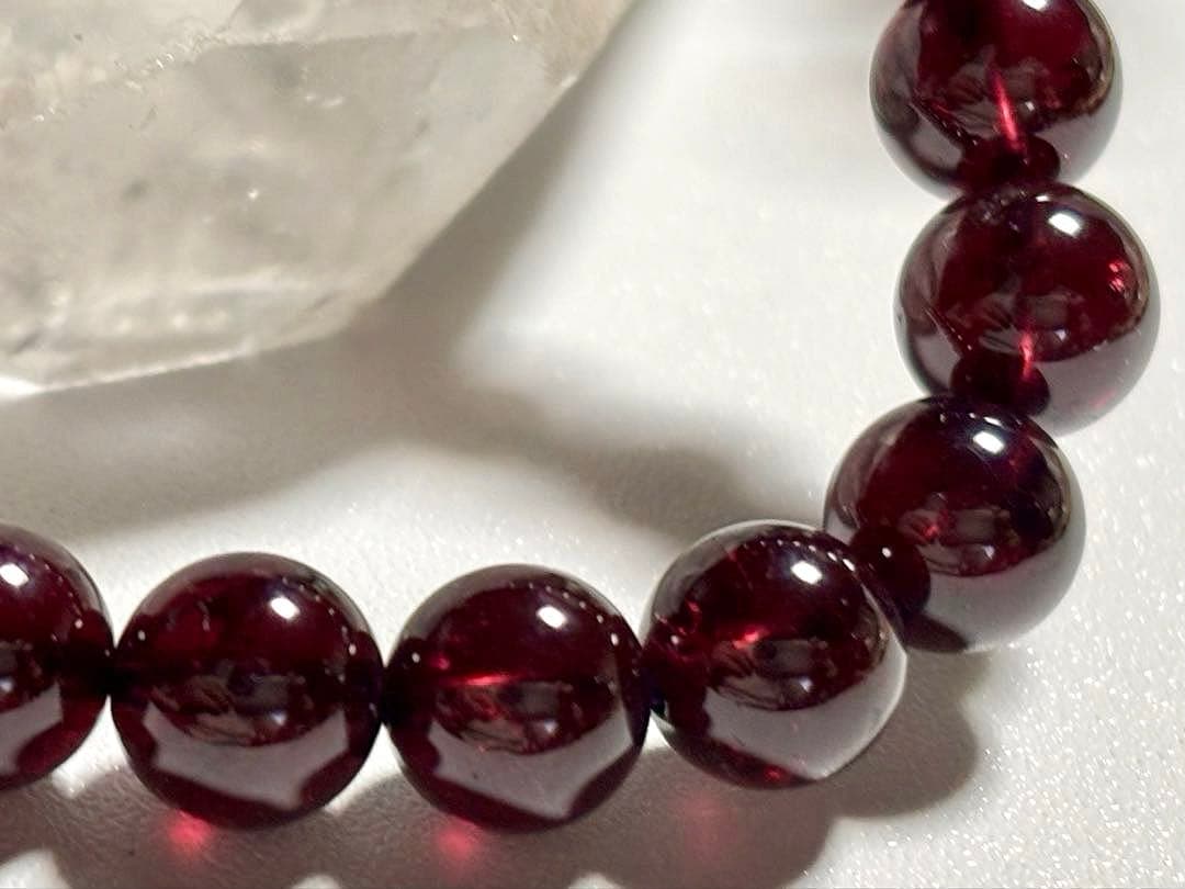 究極品質　未来を守護する華麗なる宝石　幻のエラハラロードライトピンクガーネット