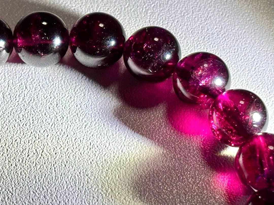 究極品質　未来を守護する華麗なる宝石　幻のエラハラロードライトピンクガーネット