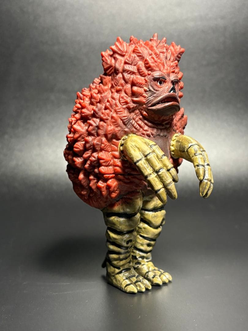 リアル　ウルトラ怪獣　ガラモン(ピグモン)