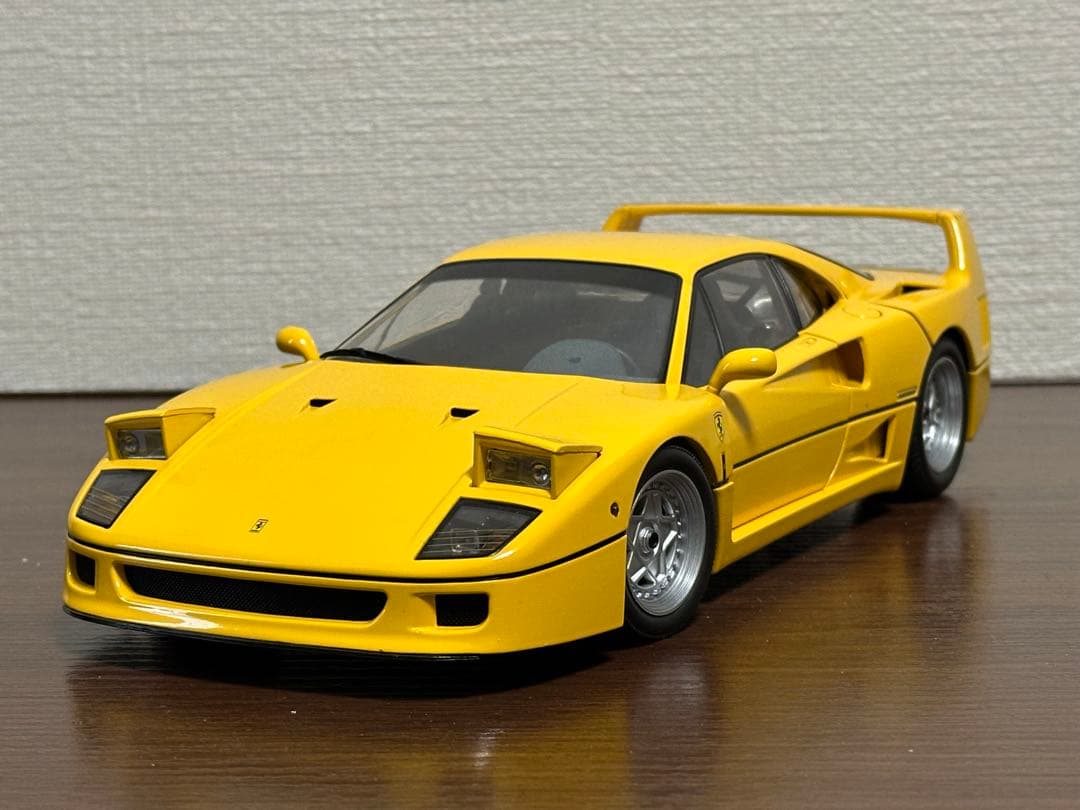 1/18 京商　フェラーリF40イエロー