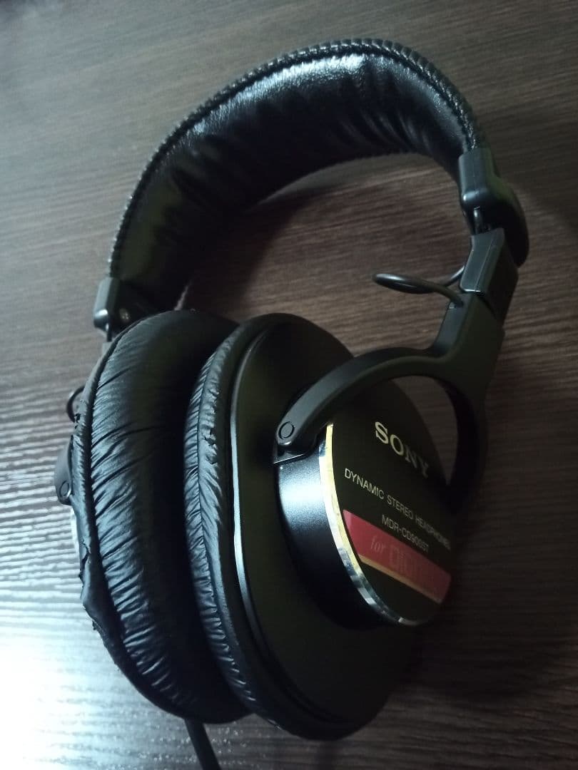 MDR-CD900ST SONY モニターヘッドフォン