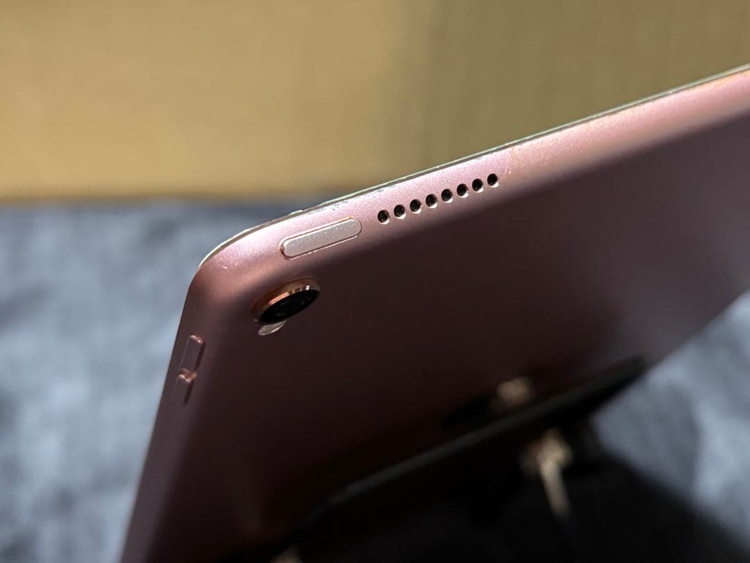 s*a様 【ジャンク品】 Apple iPad Pro10.5インチA1701