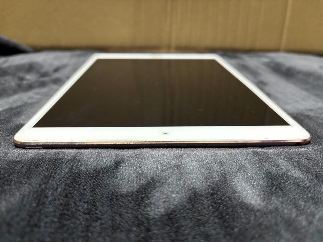 s*a様 【ジャンク品】 Apple iPad Pro10.5インチA1701