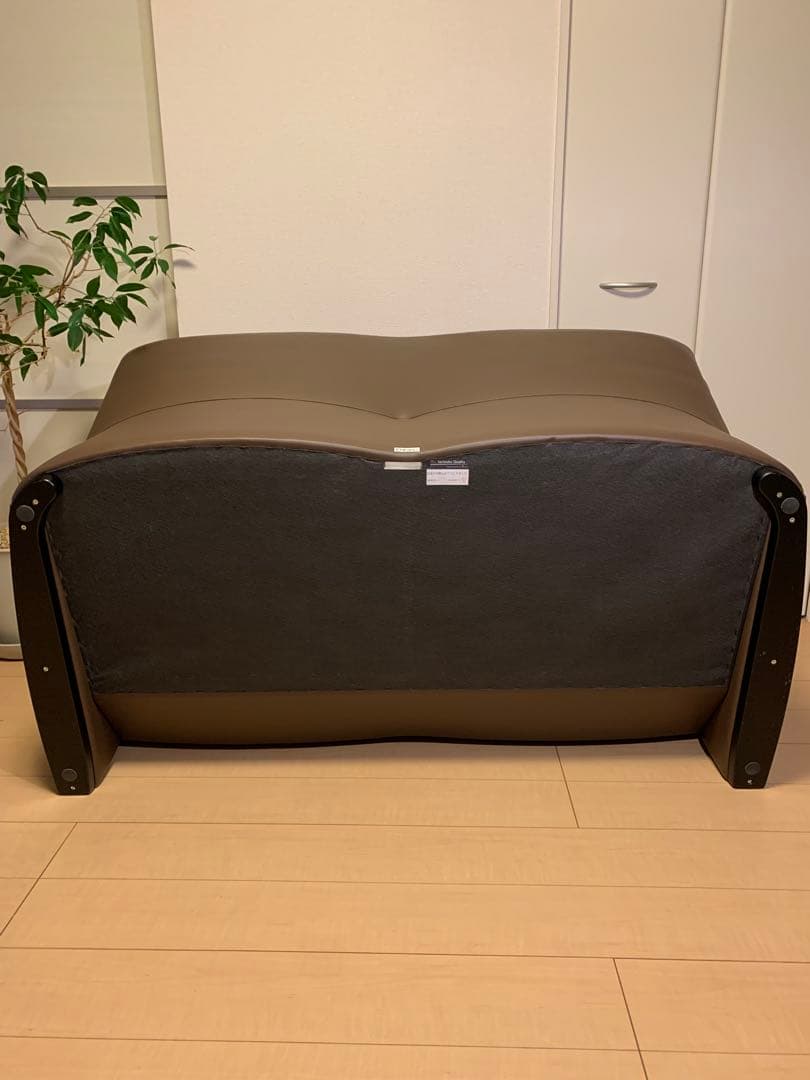 カリモク　ブラウン 2人掛けソファ