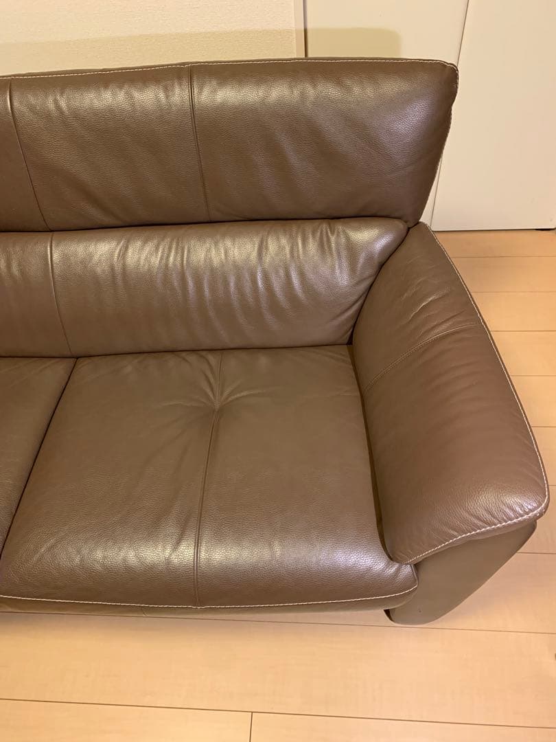 カリモク　ブラウン 2人掛けソファ