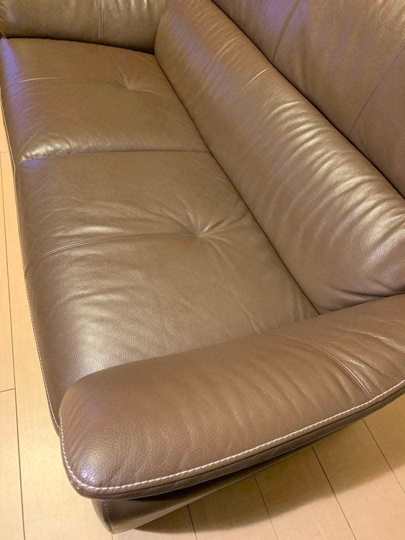 カリモク　ブラウン 2人掛けソファ