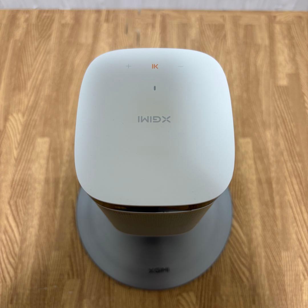 XGIMI MoGo Pro モバイルプロジェクター スタンド付き XK035