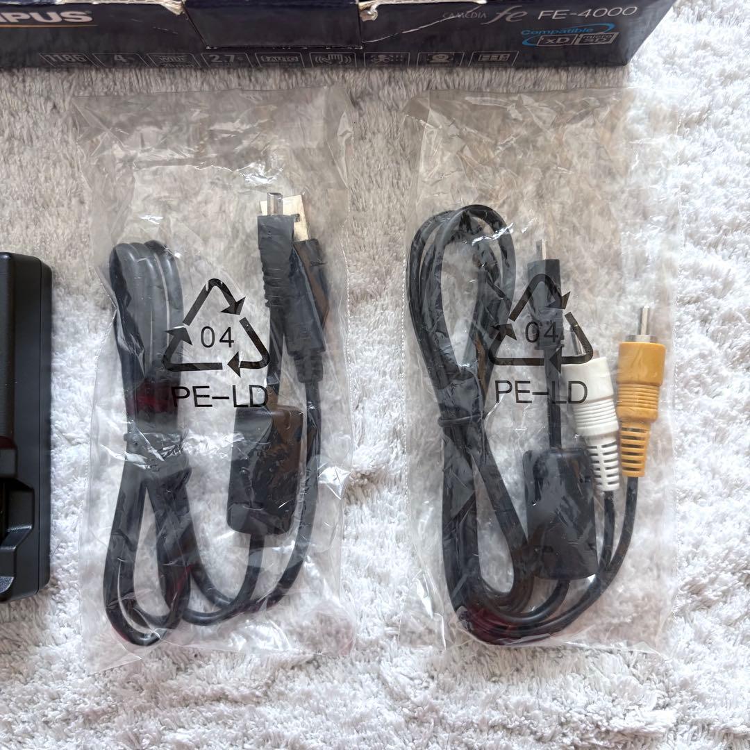 極上品【動作品】OLYMPUS オリンパス fe FE-4000 レトロコンデジ