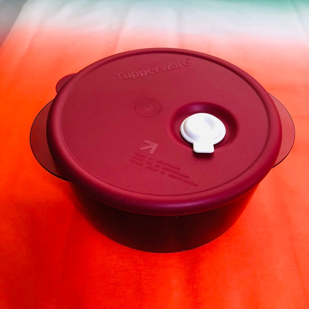 Tupperware 食品保存容器　ロックンサーブ2個