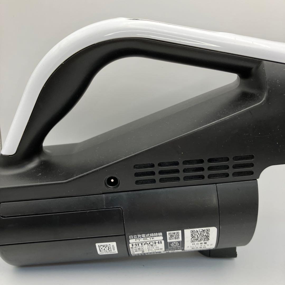 ⭐日立　サイクロン掃除機　PV-BL1K ラクかるスティック　2023年製　白