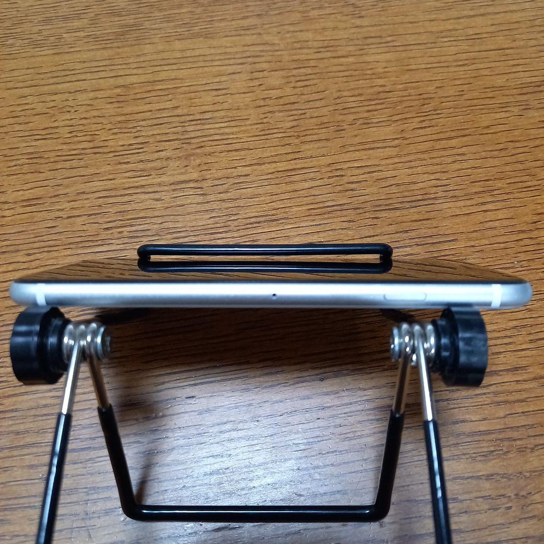 ④iPhone SE2 64GB ホワイト