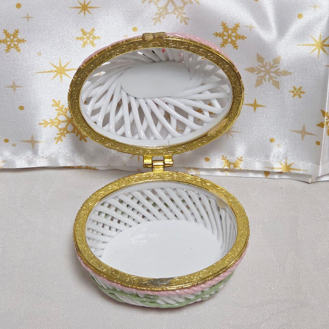 マザーガーデン　いちご　小物入れ　箱　陶器　キャニスター　廃盤　平成レトロ