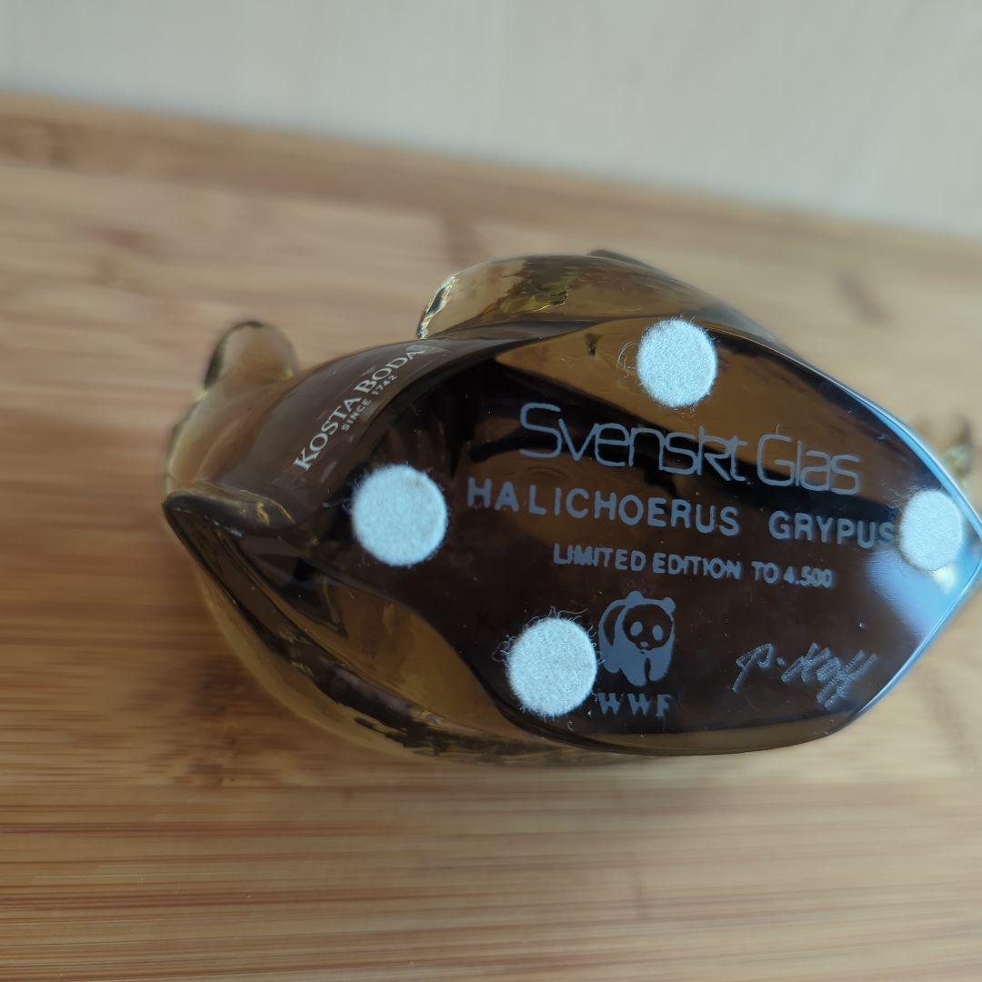 限定4500体 KOSTA BODA WWF 世界自然保護基金 　アザラシの親子
