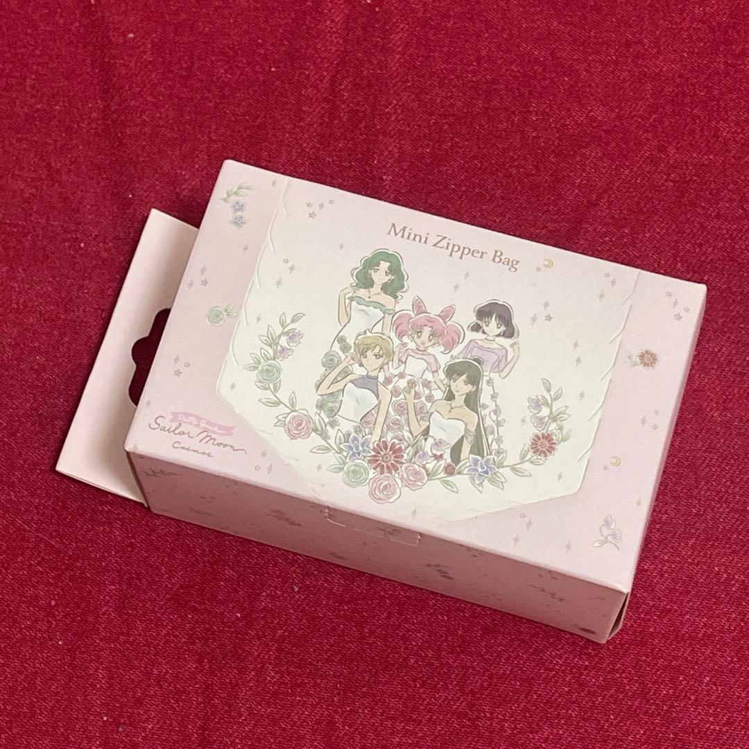 3COINS セーラームーン　ダイカットミラー　鏡　スリーズ　ハナビヨリ