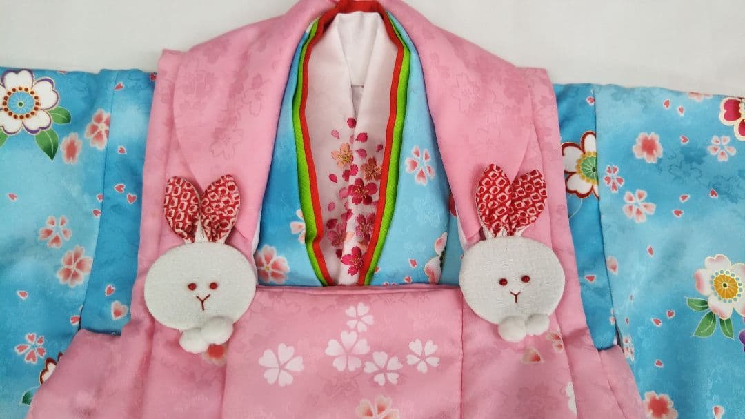 七五三 3歳 着物　展示品新品　刺繍半衿付き