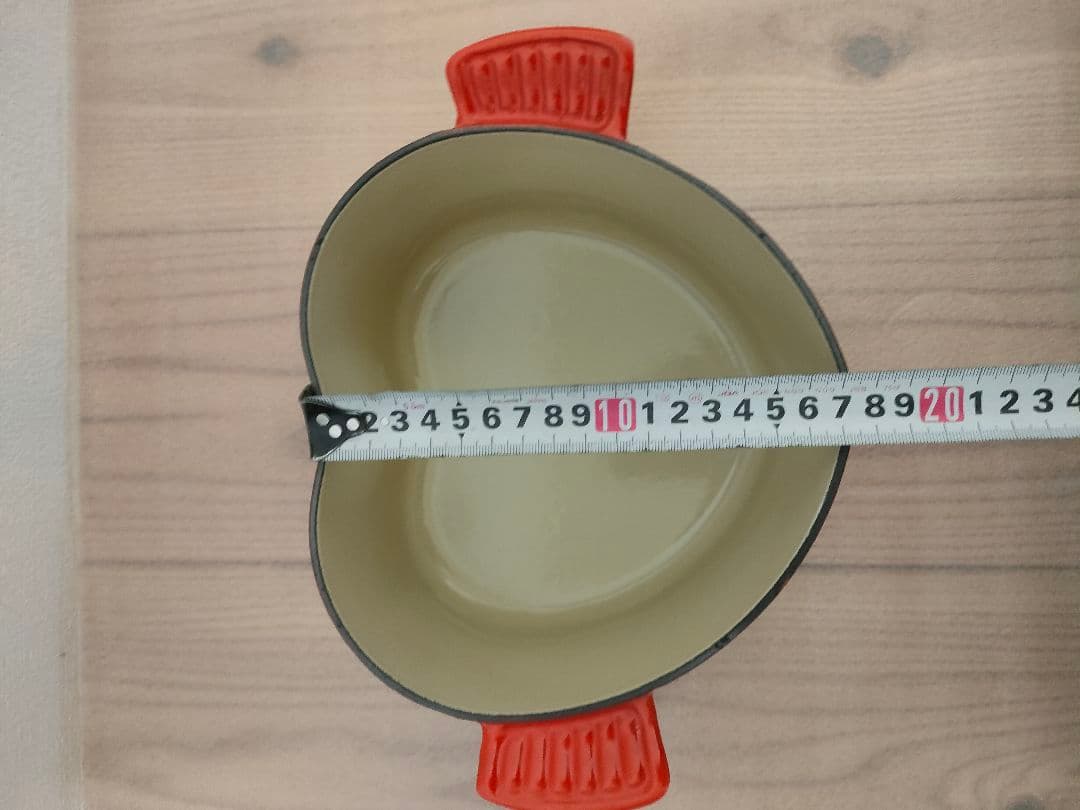 【新品未使用】ルクルーゼ　ココットダムール　ハート型　両手鍋