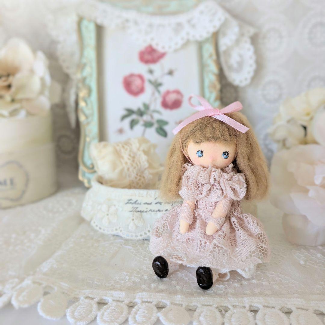№16＊樹脂粘土人形＊ドールハウス＊創作人形＊ミニチュアドール＊手作り人形