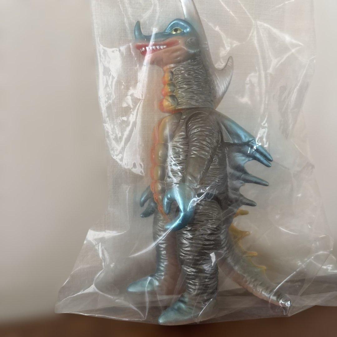 ブルマァクの怪獣シリーズ　カネドラス（ガンメタ）