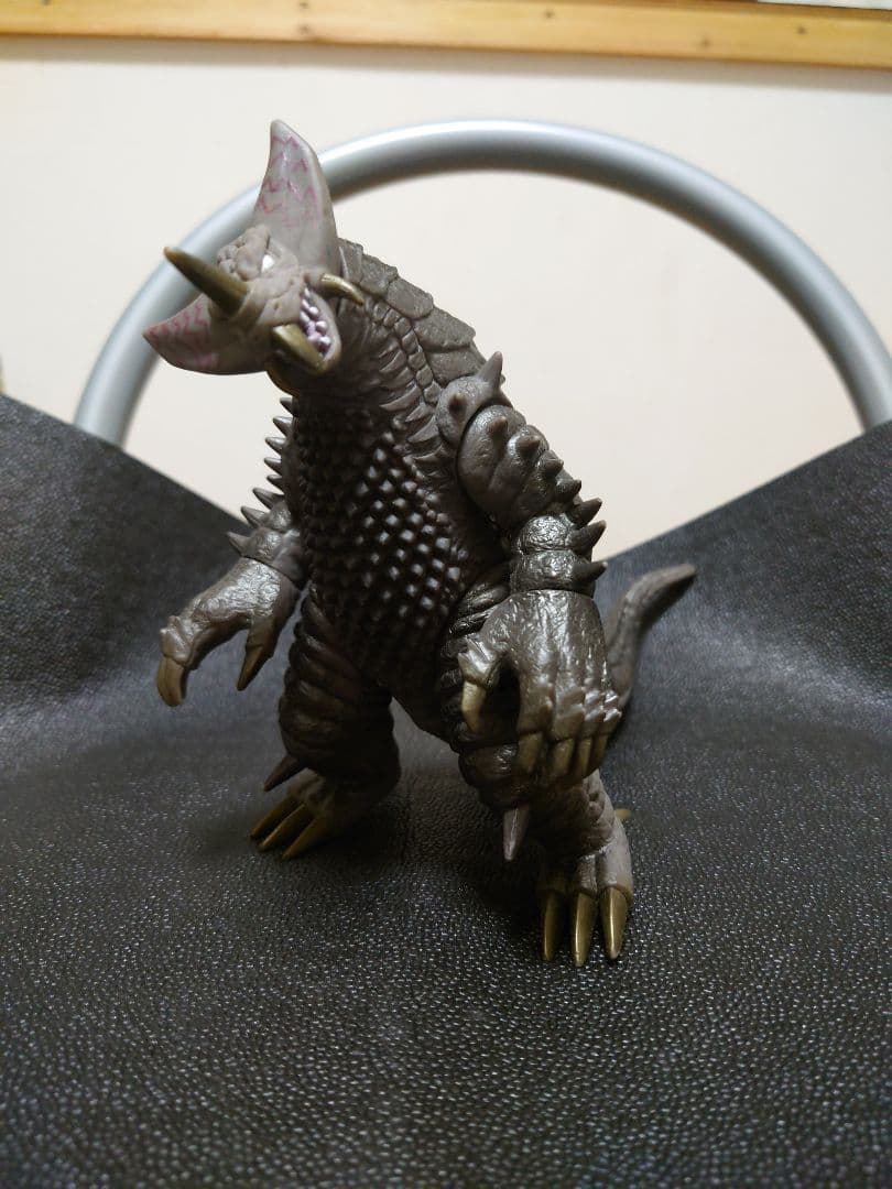 ウルトラマン　怪獣　計１７体　レア色々ソフビ 　人形