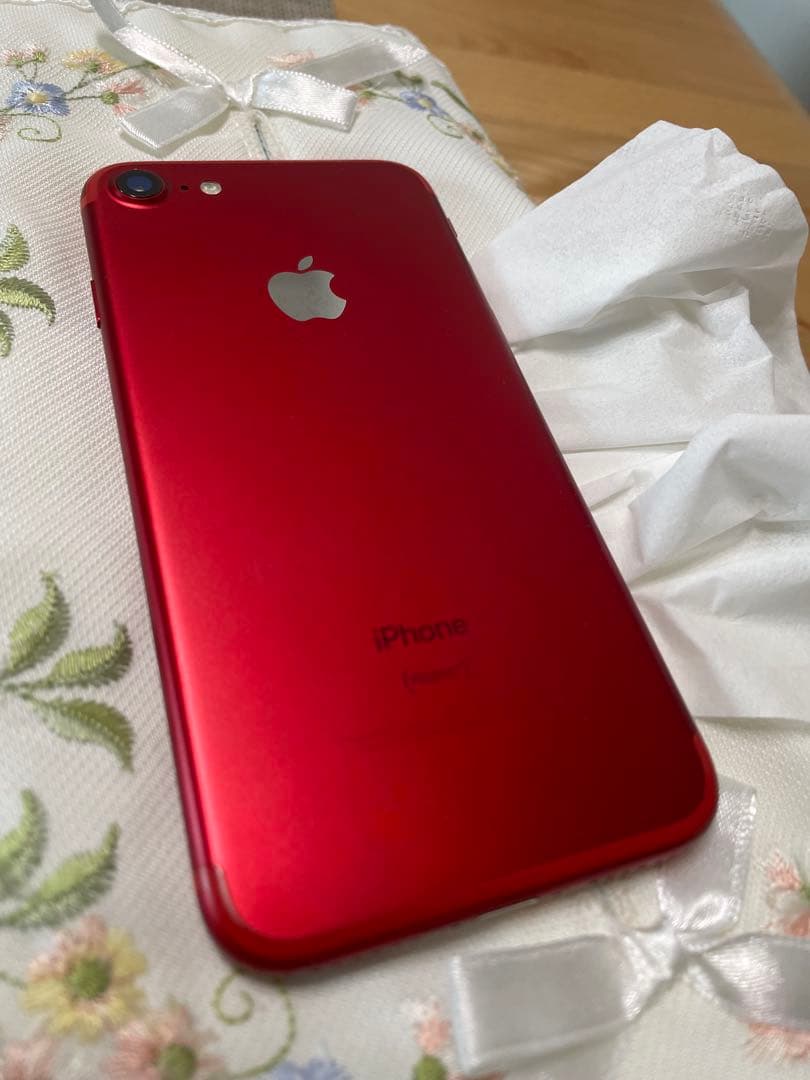 Apple iPhone 7 本体 赤　128G