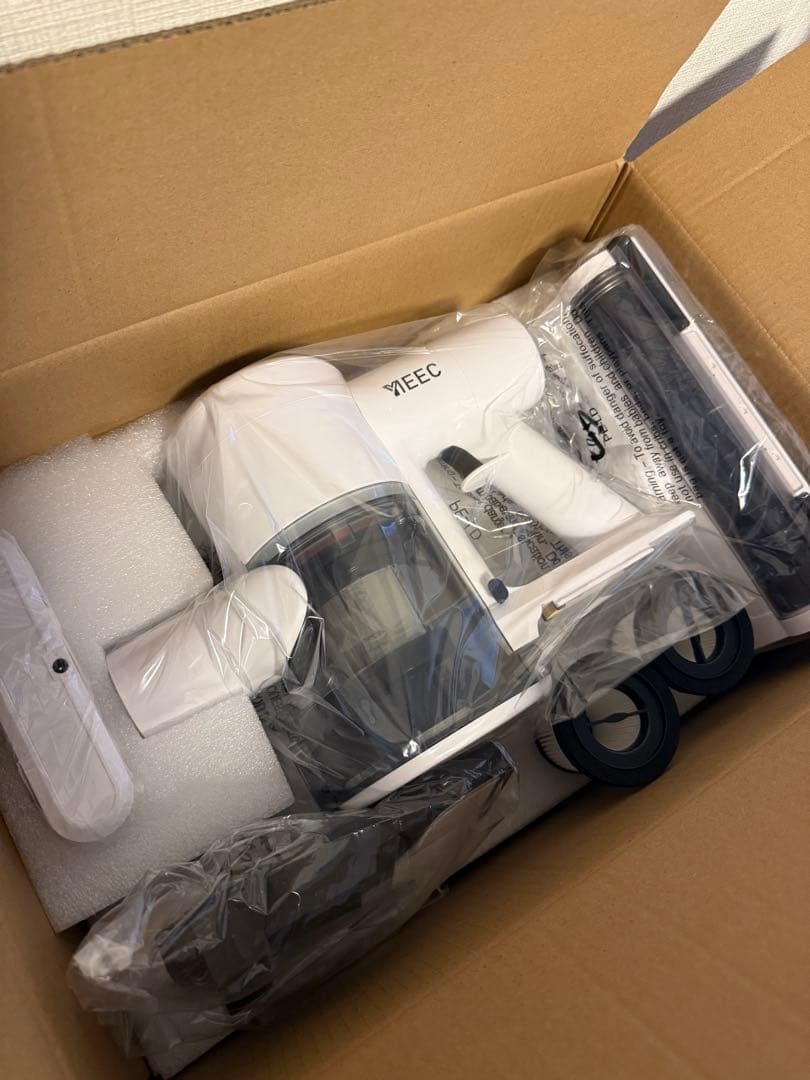 コードレス 掃除機 自立可能 LED ディスプレイ パワフル 強力 丸洗い