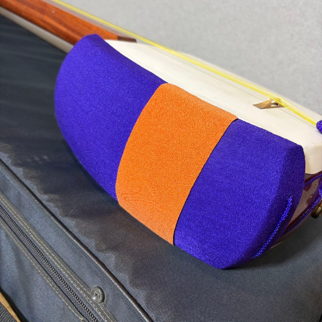 美品 津軽三味線 「美鈴」太棹　正寸　合皮　花梨　東さわり 胴掛け 銀河印