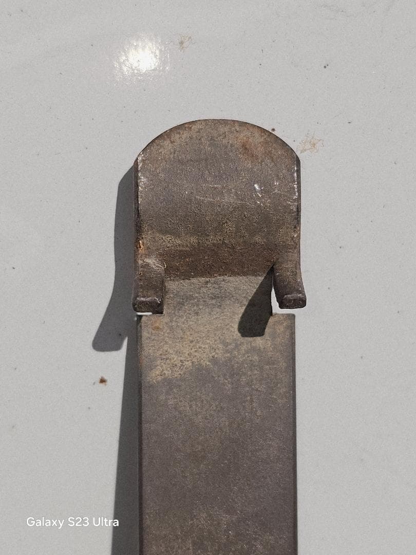 アラジンストーブ部品 　芯カッターと、天板ハンドル　１９６０年代イギリス製