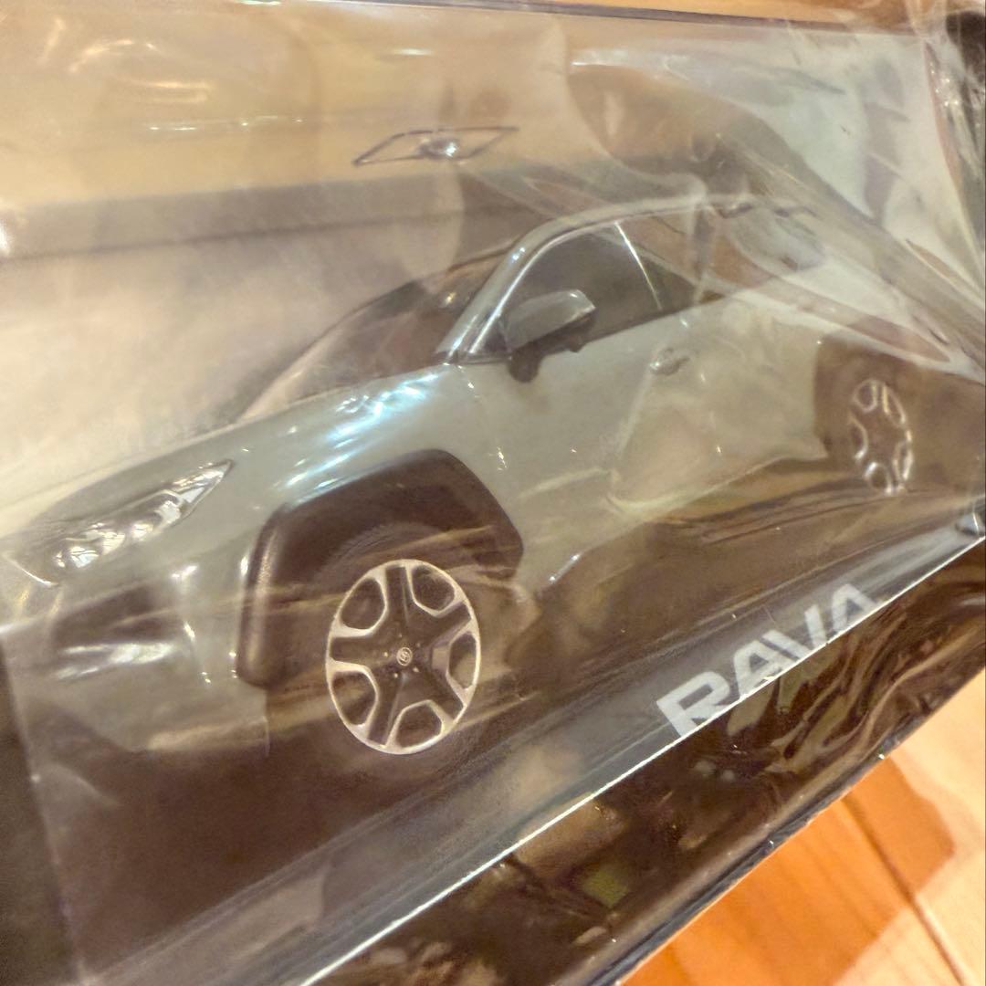 トヨタ カラーサンプル ミニカー RAV4 アドベンチャー アーバンカーキ