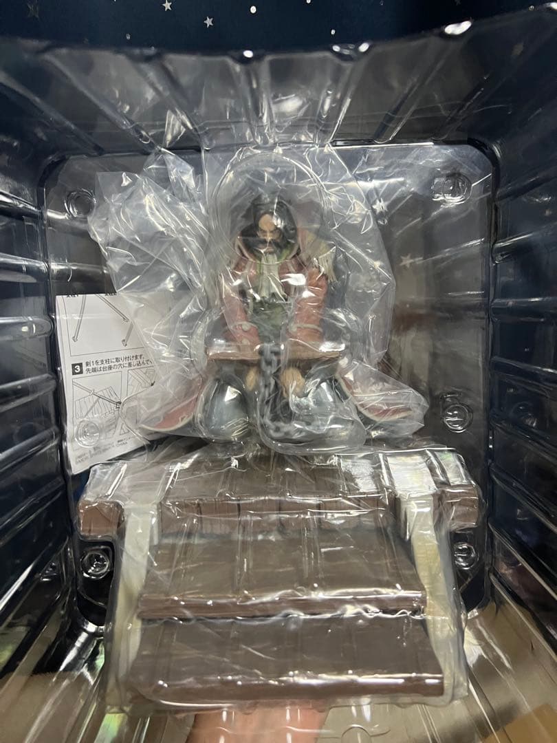 ラストワン ゴールド・ロジャー フィギュア