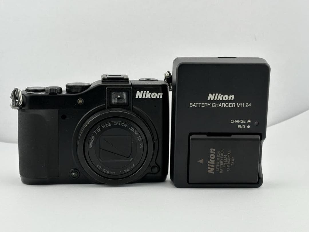 ★ニコン Nikon COOLPIX P7000 コンパクトデジタルカメラ