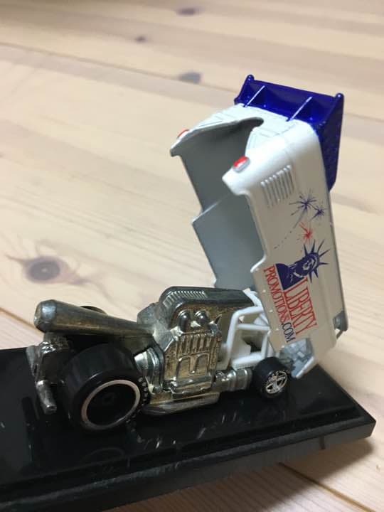 希少　ホットウィール　バス　リバティー物