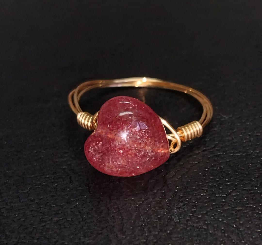Kgf14 希少石 天然石 アフリカ産 ストロベリークォーツ ハート リング