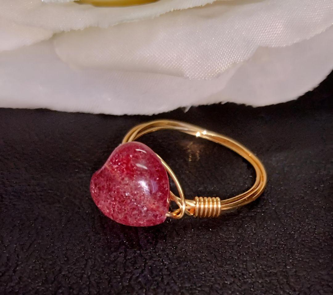 Kgf14 希少石 天然石 アフリカ産 ストロベリークォーツ ハート リング