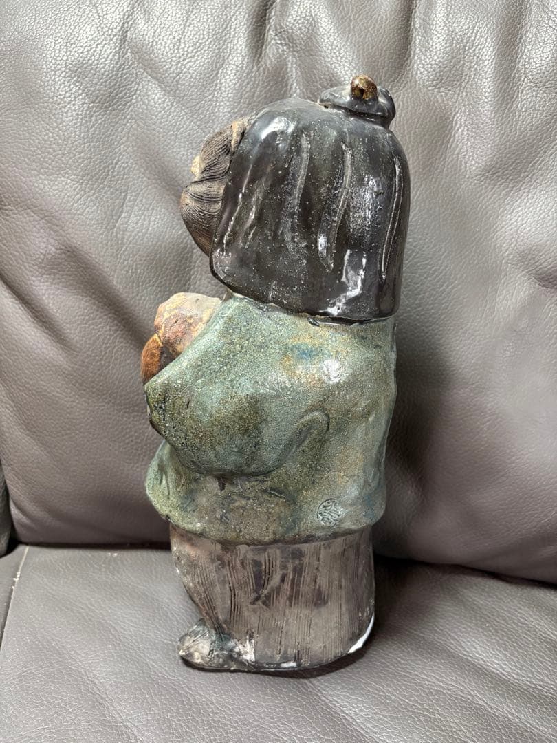 陶器たぬき　置物