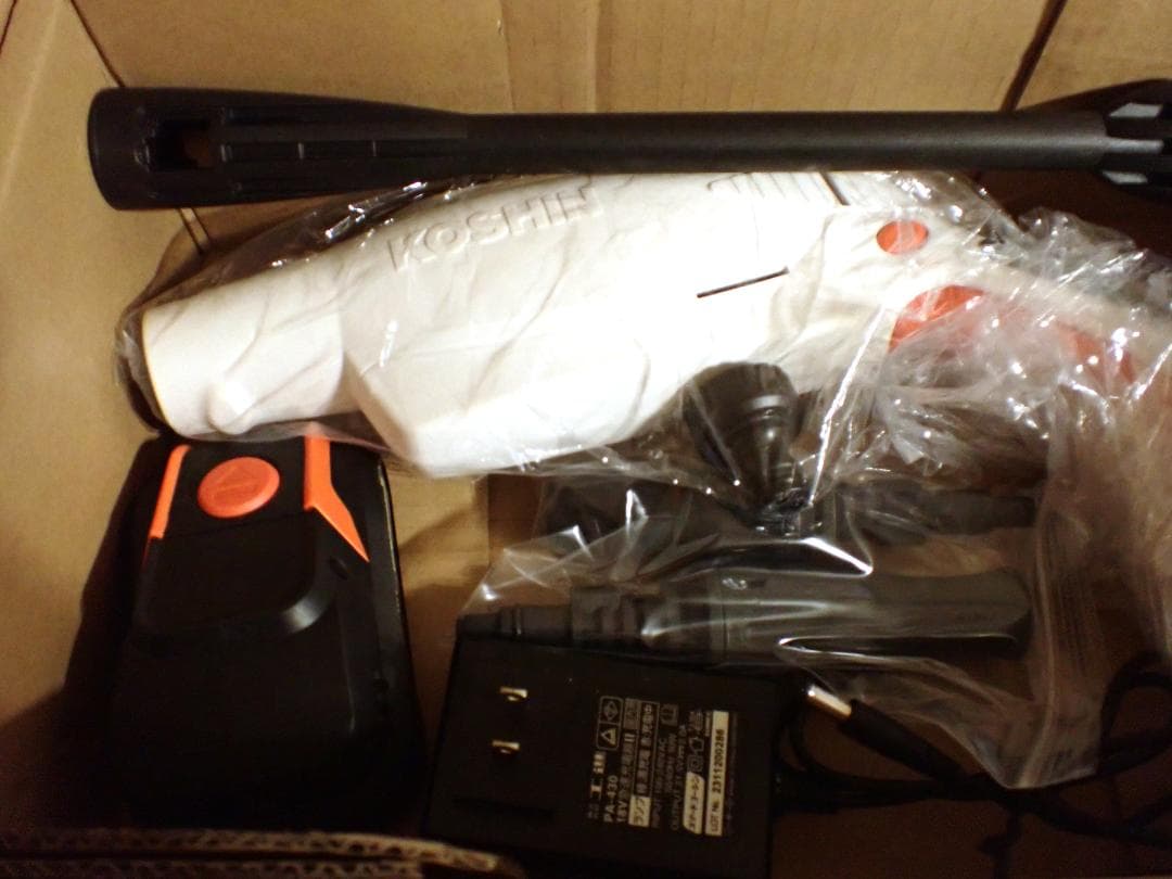 未使用 大掃除に 通販生活推薦 工進(KOSHIN) コードレス 高圧洗浄機