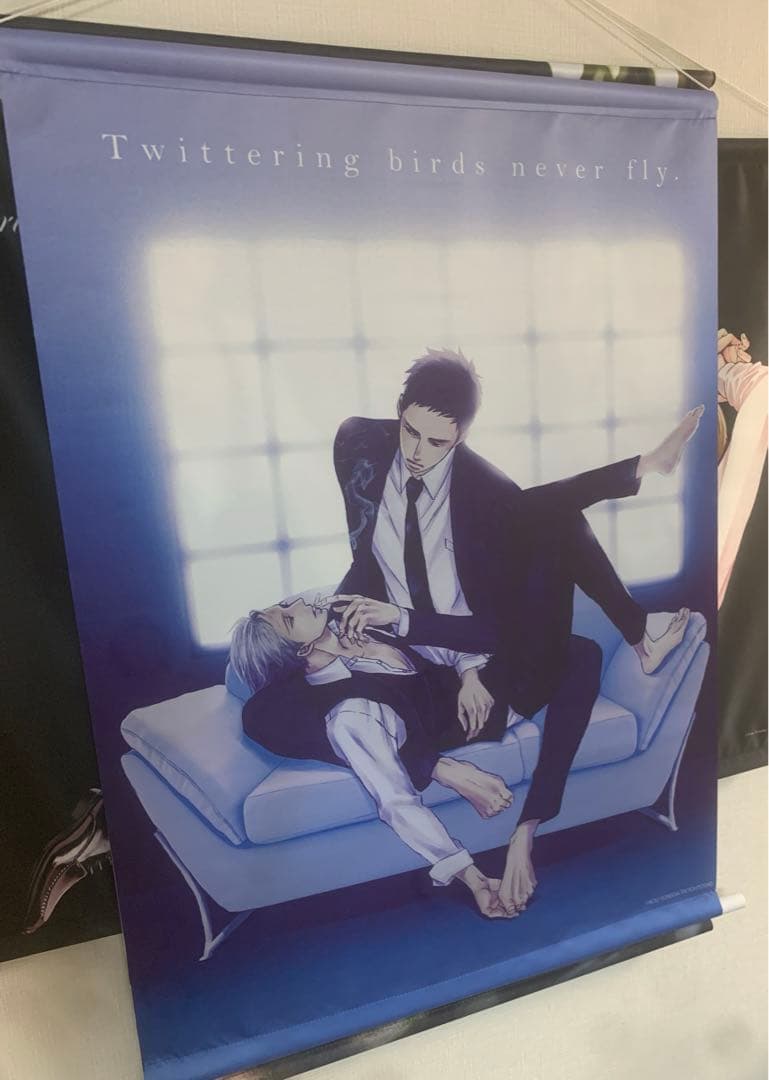 囀る鳥は羽ばたかない　タペストリー4点セット