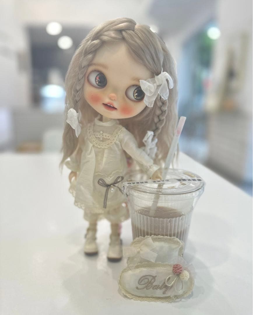カスタムブライス 海外作家様 かわいい 笑顔 小さな歯 幼い お下げちゃん