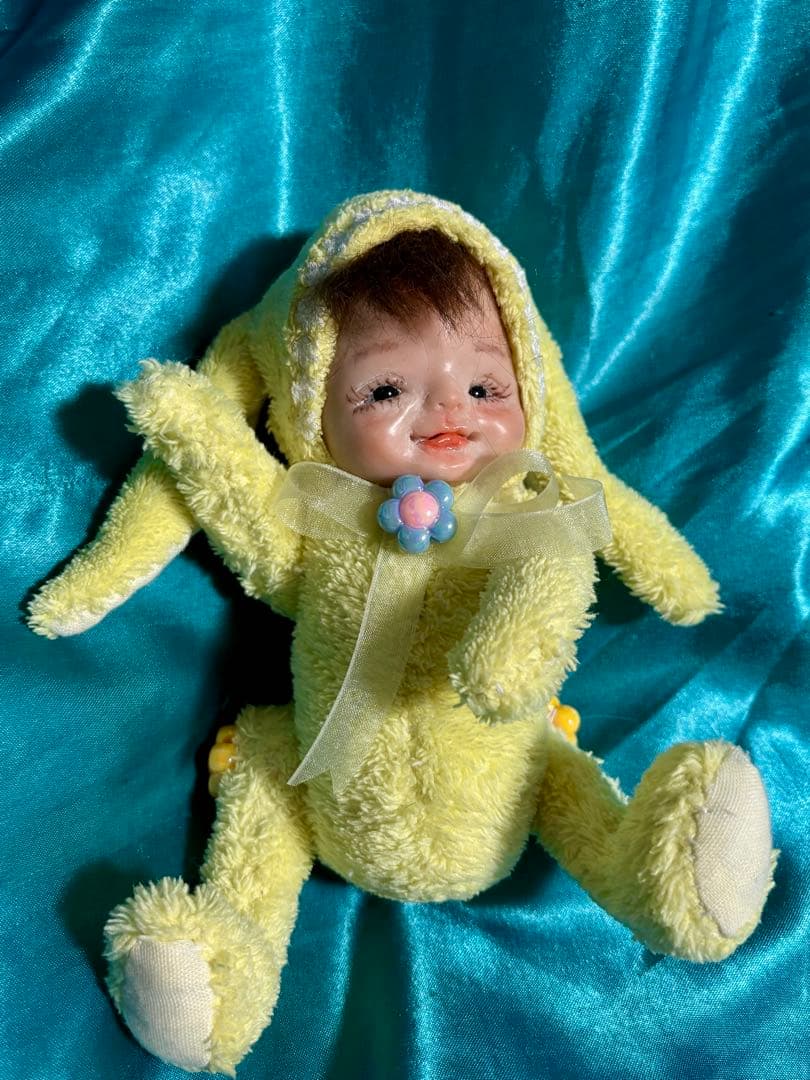 ハンドメイド　樹脂粘土ベビー　イエローロップイヤーの子　OOAK 創作人形