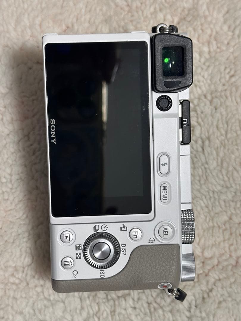 SONY α6100 ホワイト ダブルズームレンズキット