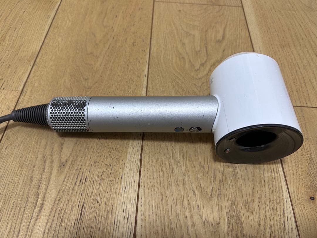 Dyson HD01 ヘアドライヤー