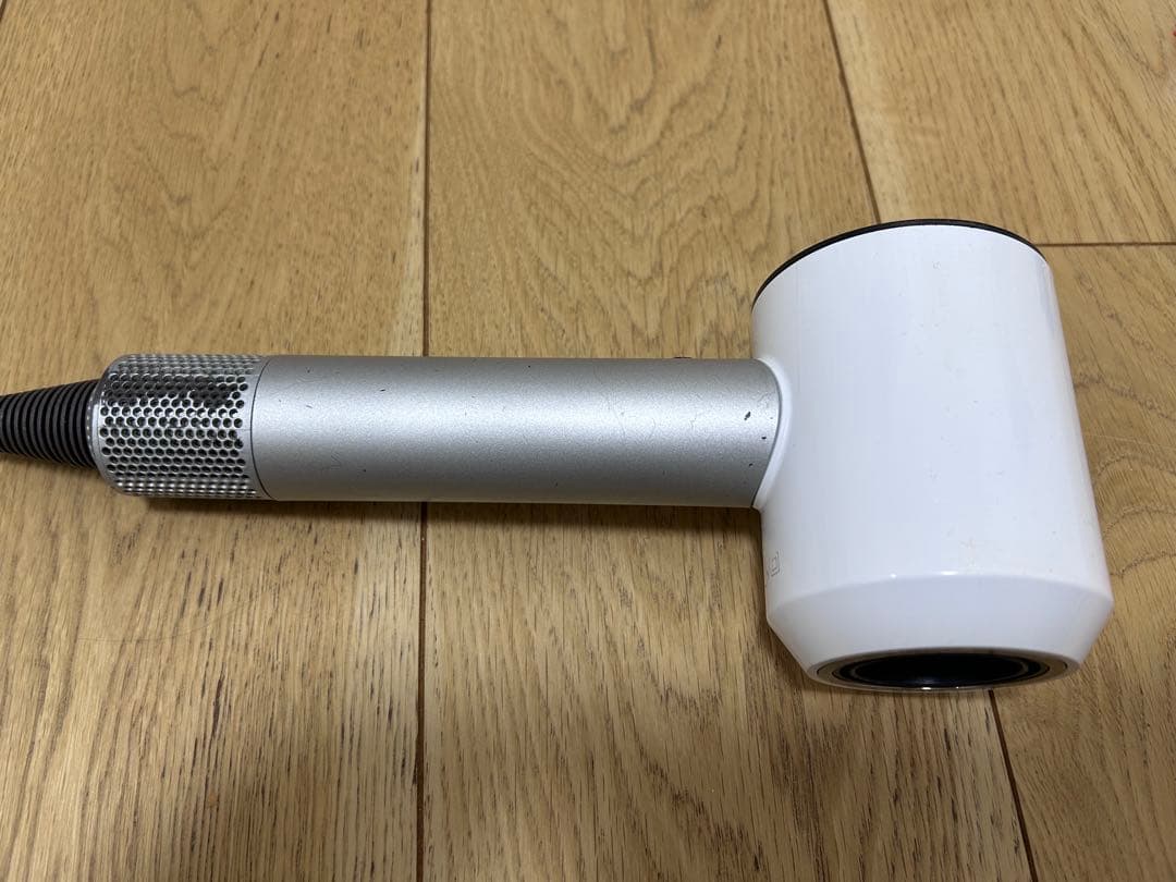 Dyson HD01 ヘアドライヤー