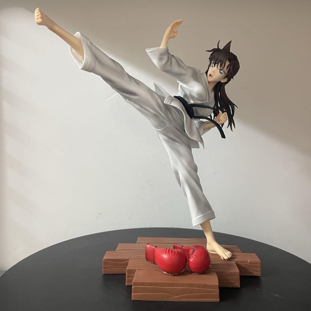 名探偵コナン　毛利蘭　高さ28cm 海外フィギュア