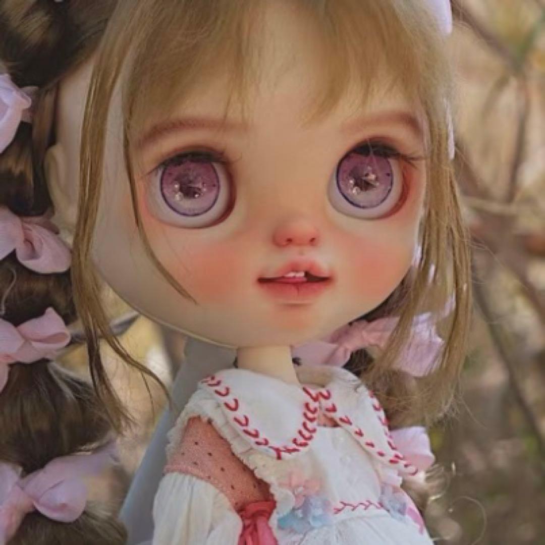 カスタムブライス 海外作家様 かわいい 人形 笑顔 リボンちゃん